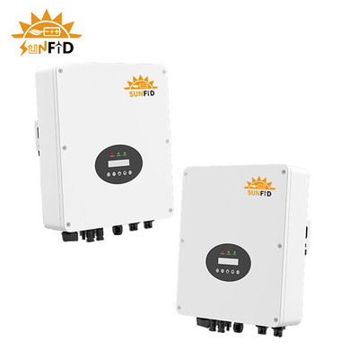 MPPT AC入力を備えたGPRS RS485 3000Wソーラーポンピングインバーター