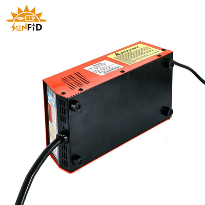 36V 45Aのリチウム鉄の充電器12V 24V 50A 48V 40A 60V 35A 72V 30A 84V 25A 96V20Aの赤い鉄の貝