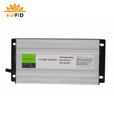 ゴルフ カートのハイブリッド車のための24V Lifepo4のリチウム電池の充電器12V 36V 48V 60V 72V李イオン鉛の酸