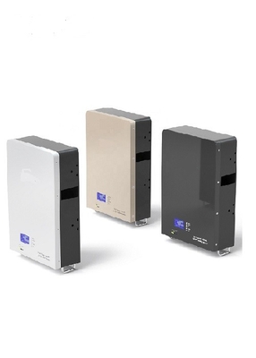壁に取り付けられたLiFePO4 Powerwallのリチウム電池48V 100ah 5KWh