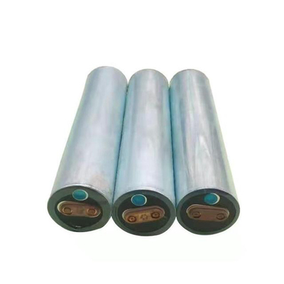 33140円柱Lifepo4電池細胞3.2のボルト15ah