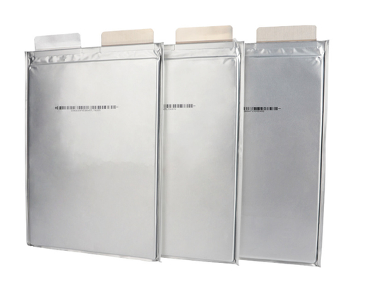 Lifepo4 3.2 Vのリチウム細胞3.7V 30ah 40ah 50ah 60ah 68ah 100ahのスマートなロボット袋の細胞電池